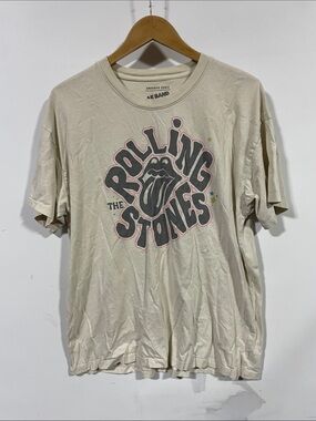 American Eagle Outfitters Cream Rolling Stones Logo Tee with Black Graphic